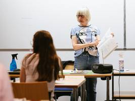 migration: volkshochschulen werfen der regierung „demontage“  der integrationskurse vor
